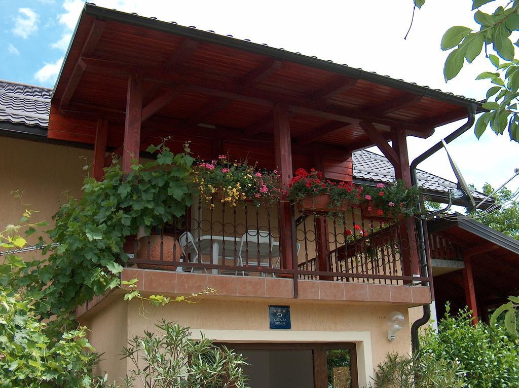 Apartments Ana Smoljanac Exterior foto
