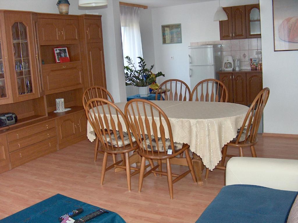 Apartments Ana Smoljanac Habitación foto